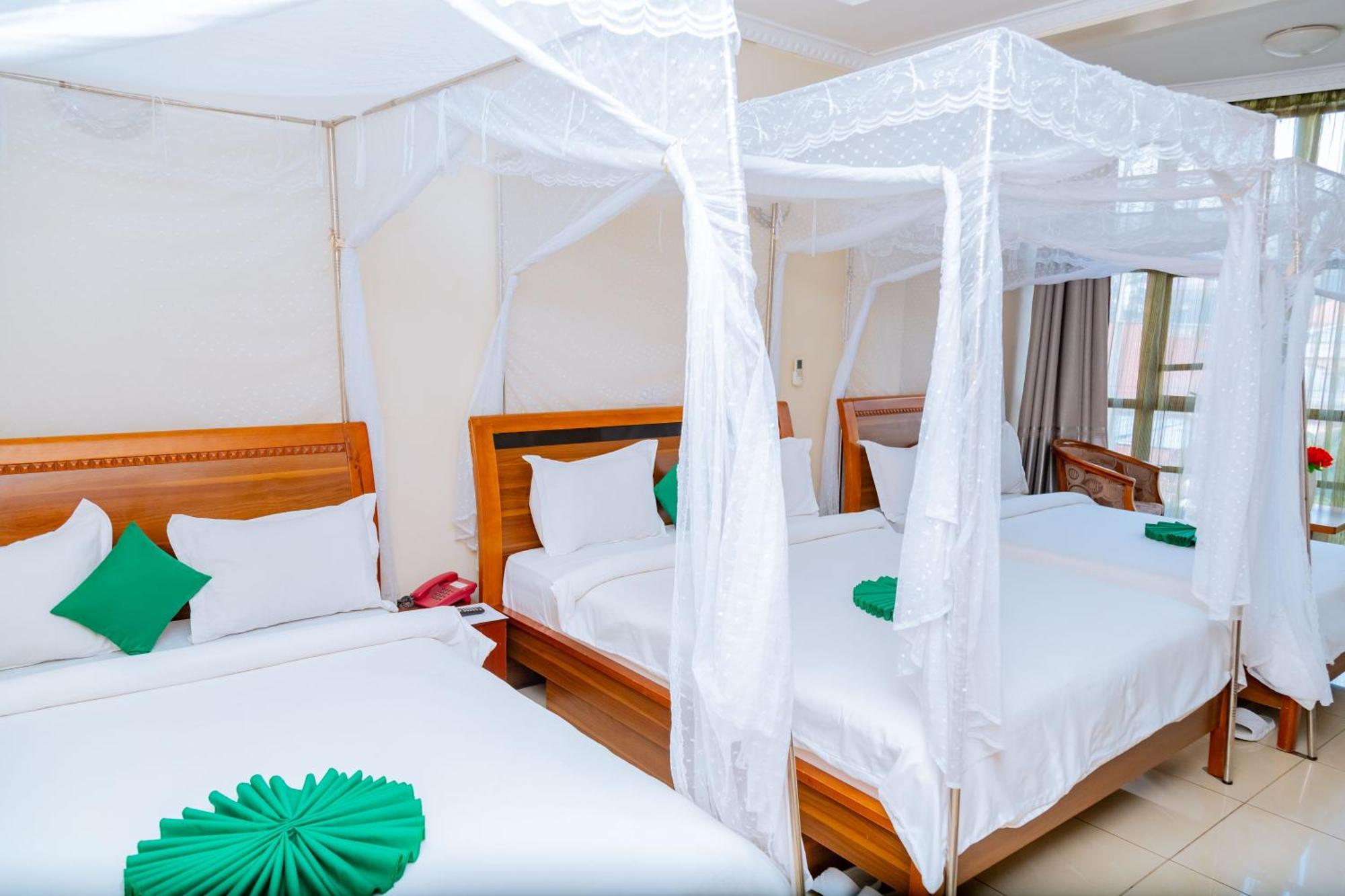 Five To Five Hotel Kigali Exterior foto