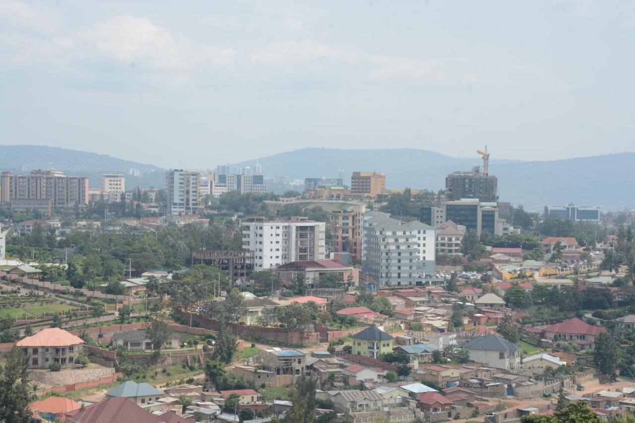 Five To Five Hotel Kigali Exterior foto