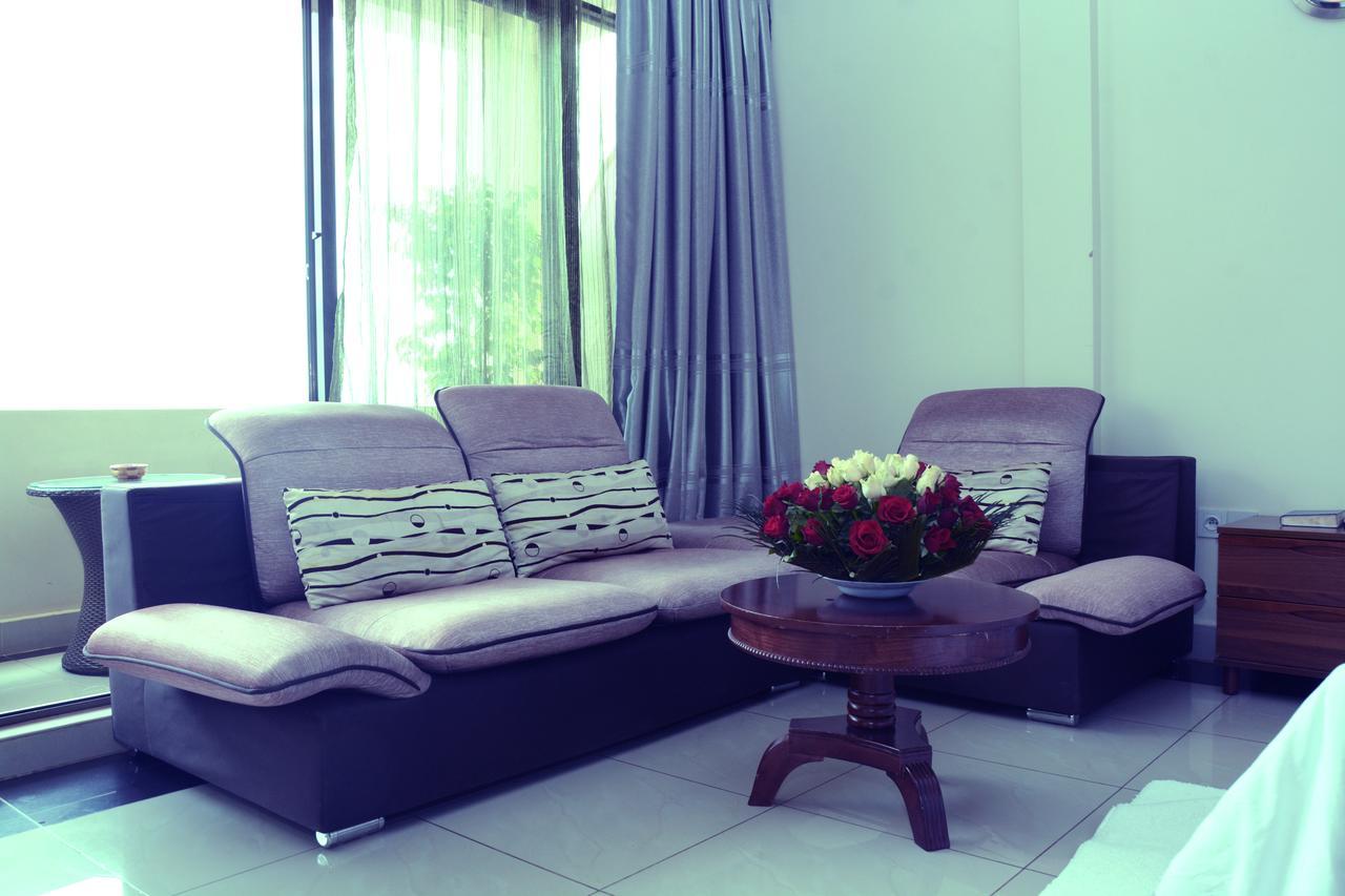 Five To Five Hotel Kigali Exterior foto